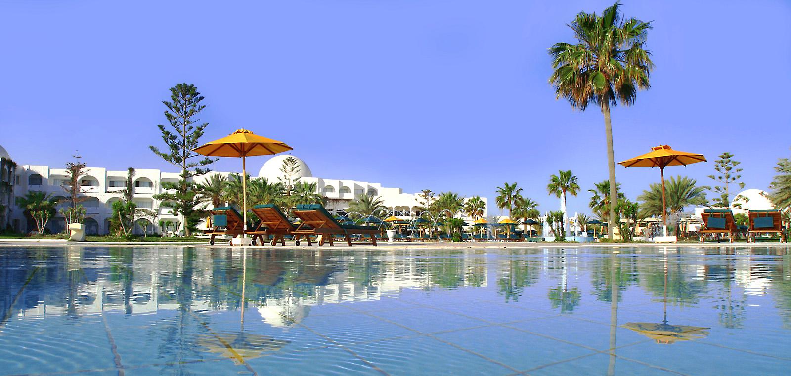 Djerba Plaza Thalasso & Spa Triffa Exterior foto