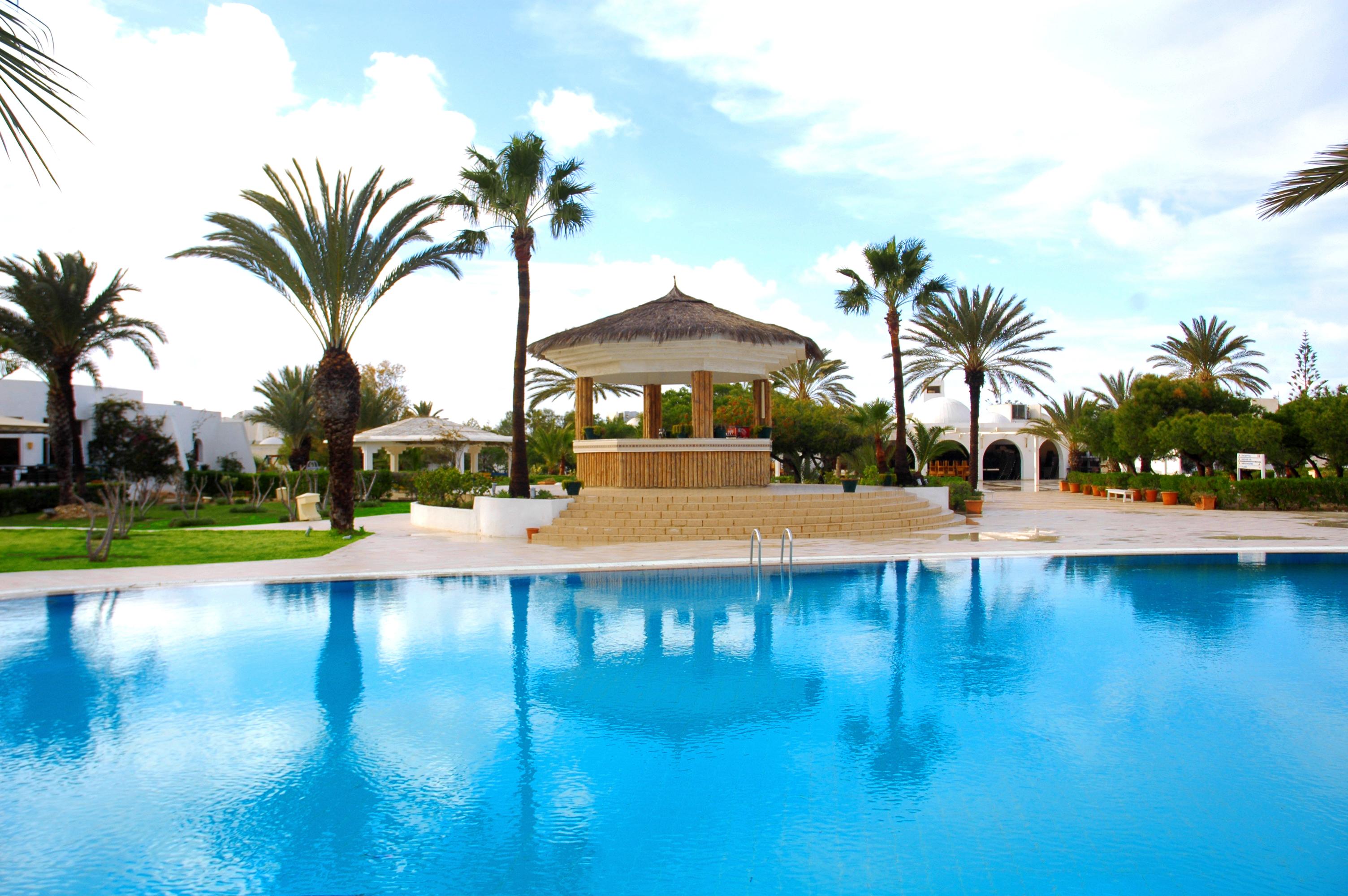 Djerba Plaza Thalasso & Spa Triffa Exterior foto