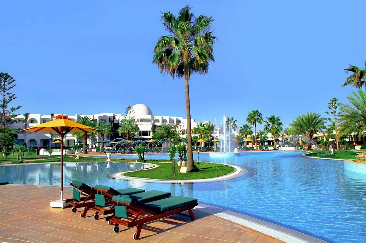 Djerba Plaza Thalasso & Spa Triffa Exterior foto