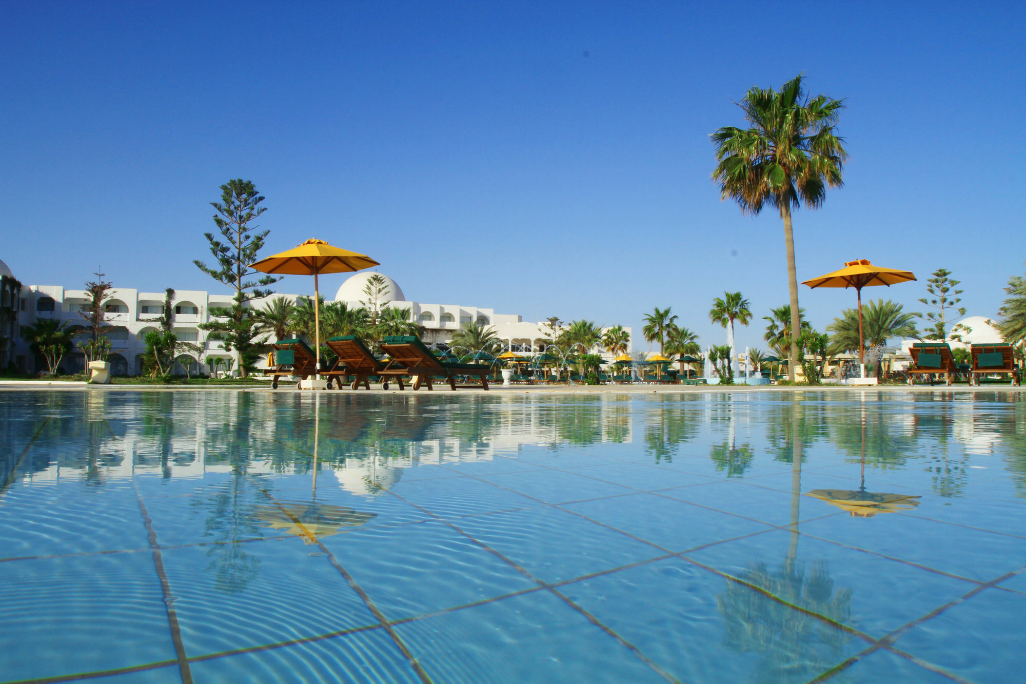 Djerba Plaza Thalasso & Spa Triffa Exterior foto